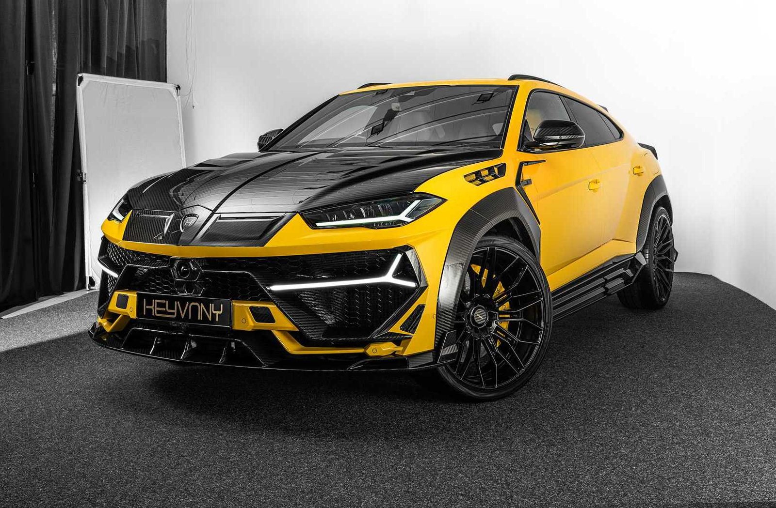 Lamborghini Urus Os 5 SUVs mais rápidos do mundo