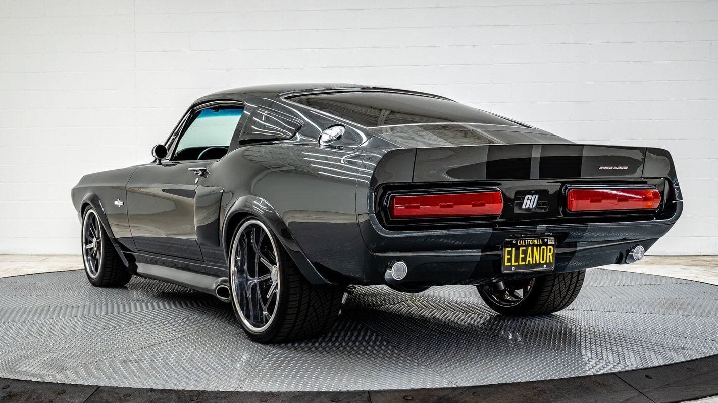 FORD MUSTANG SHELBY GT500