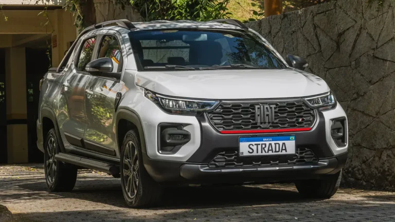 Fiat Strada 2024