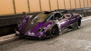 Lewis Hamilton destrói Pagani Zonda