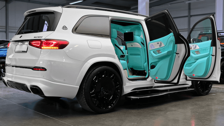 Foto 2023 Mercedes GLS600