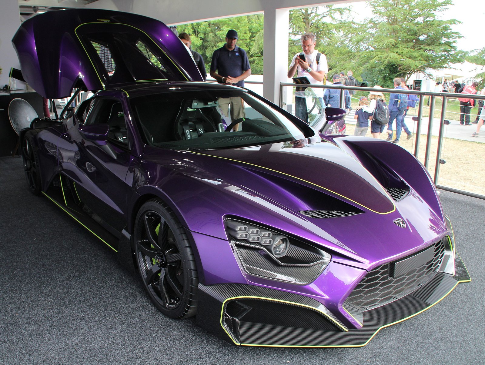 Zenvo TSR-S