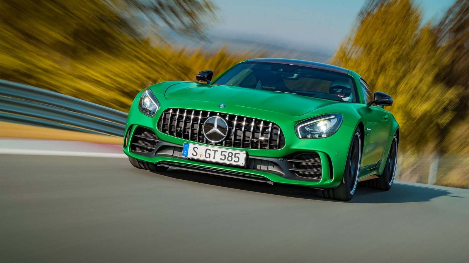 9. Mercedes-Benz AMG GT R