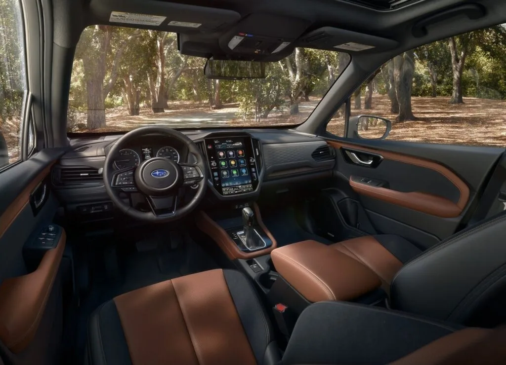 2025 - SUBARU FORESTER
