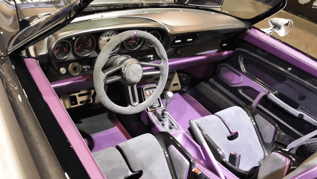 Gunther Works Porsche 911 Speedster interior