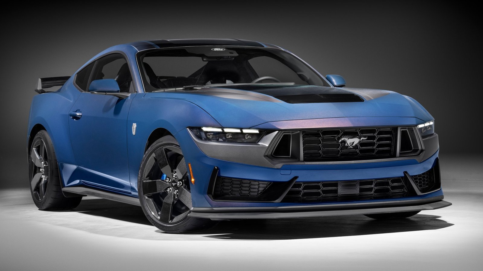 2024 Ford Mustang Dark Horse