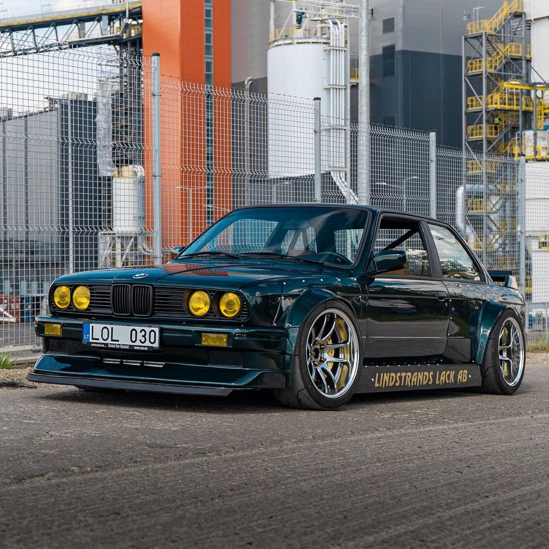 bmw e30