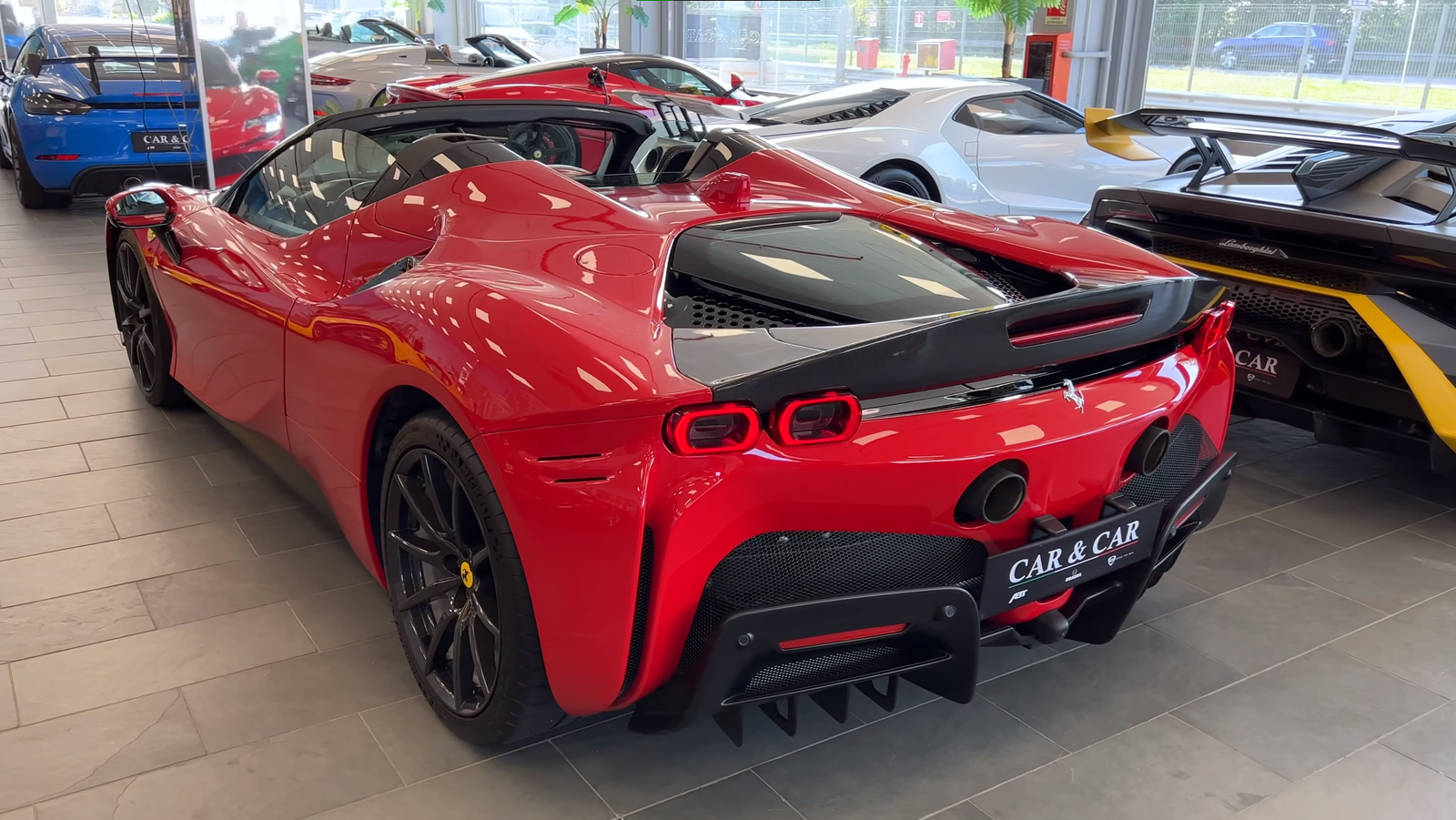 Ferrari SF90 Spider 2024