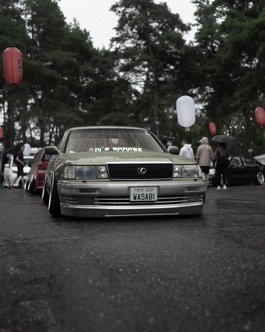 lexus-ls400