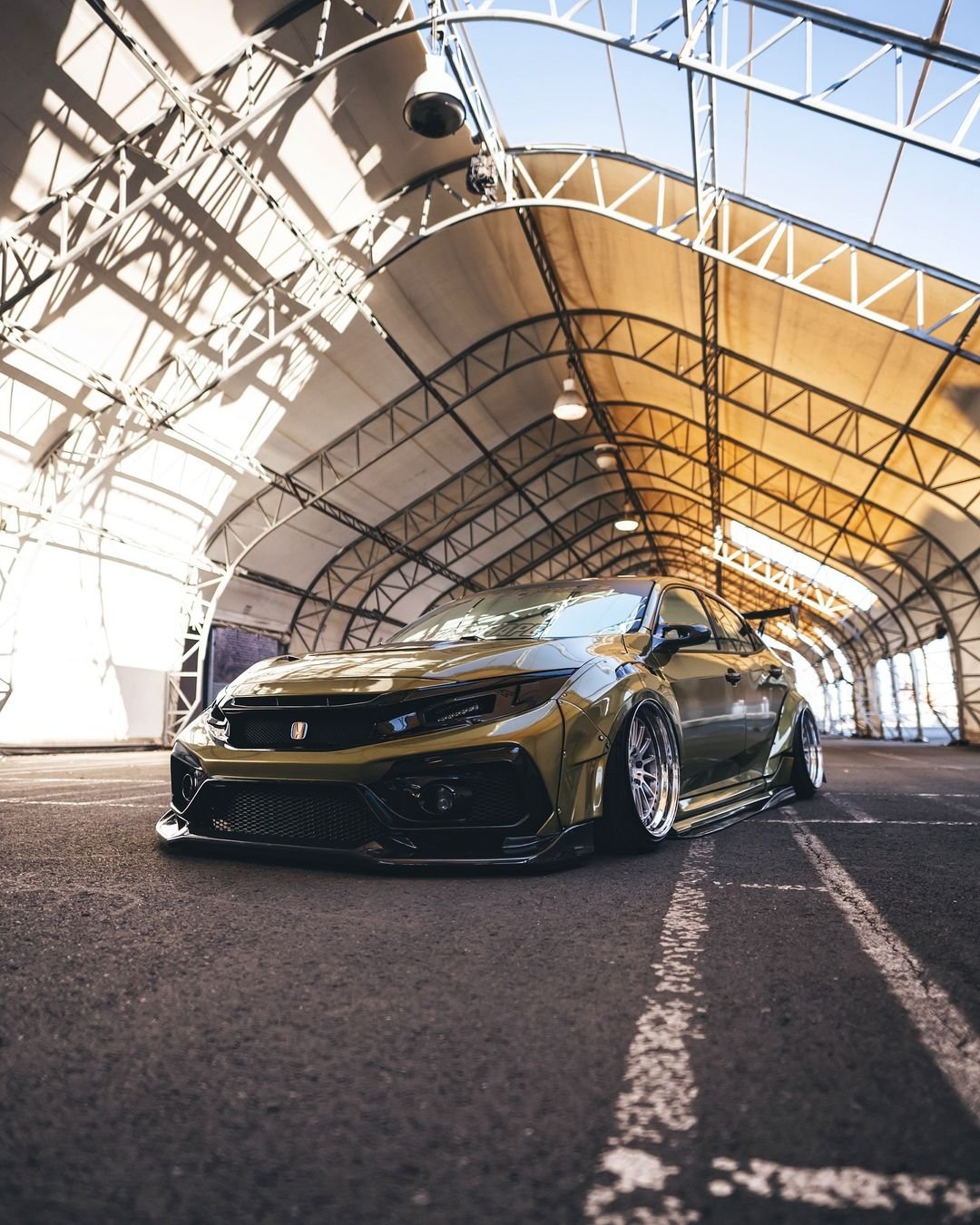 Bagged Wide Body Varis FK8