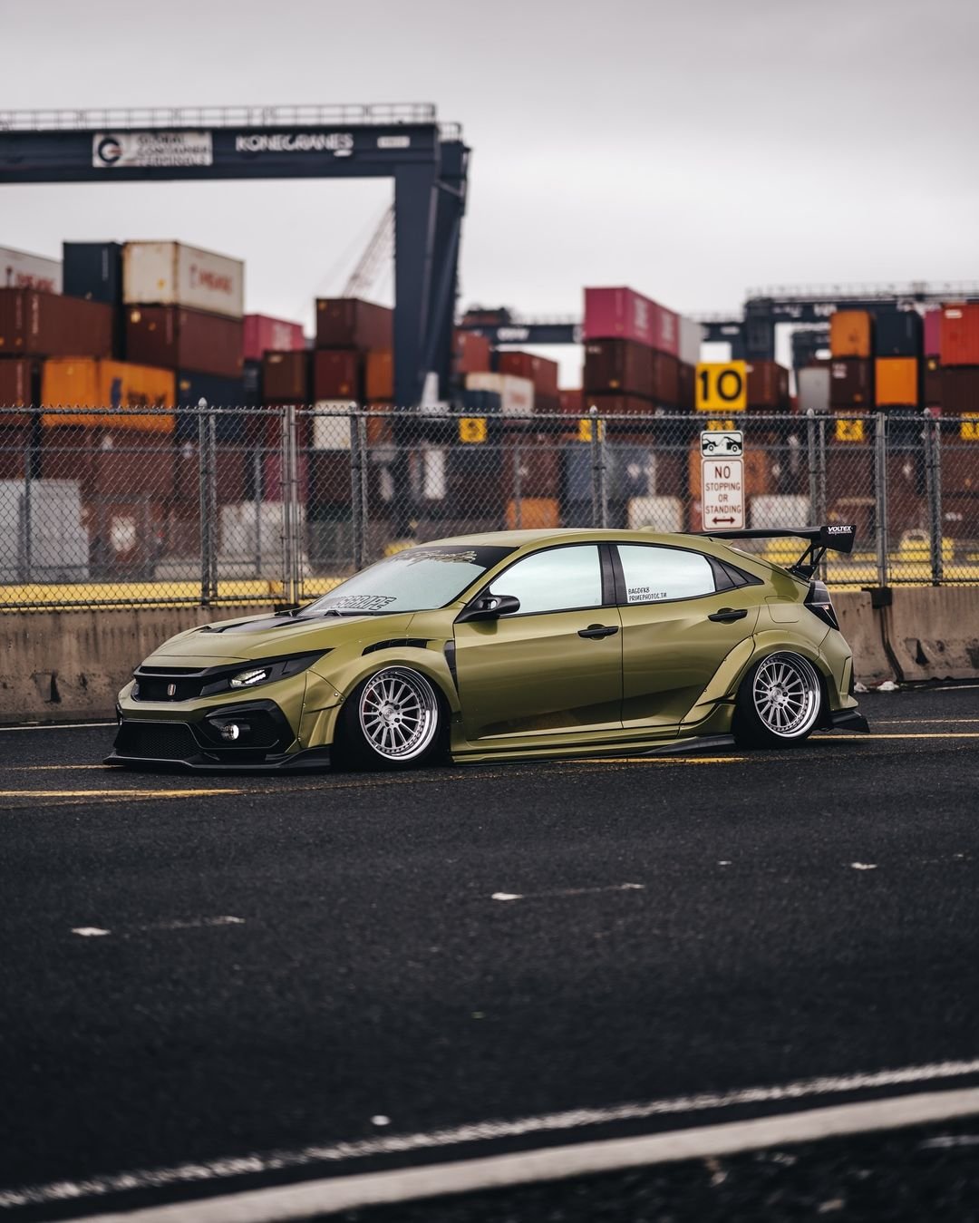 Bagged Wide Body Varis FK8