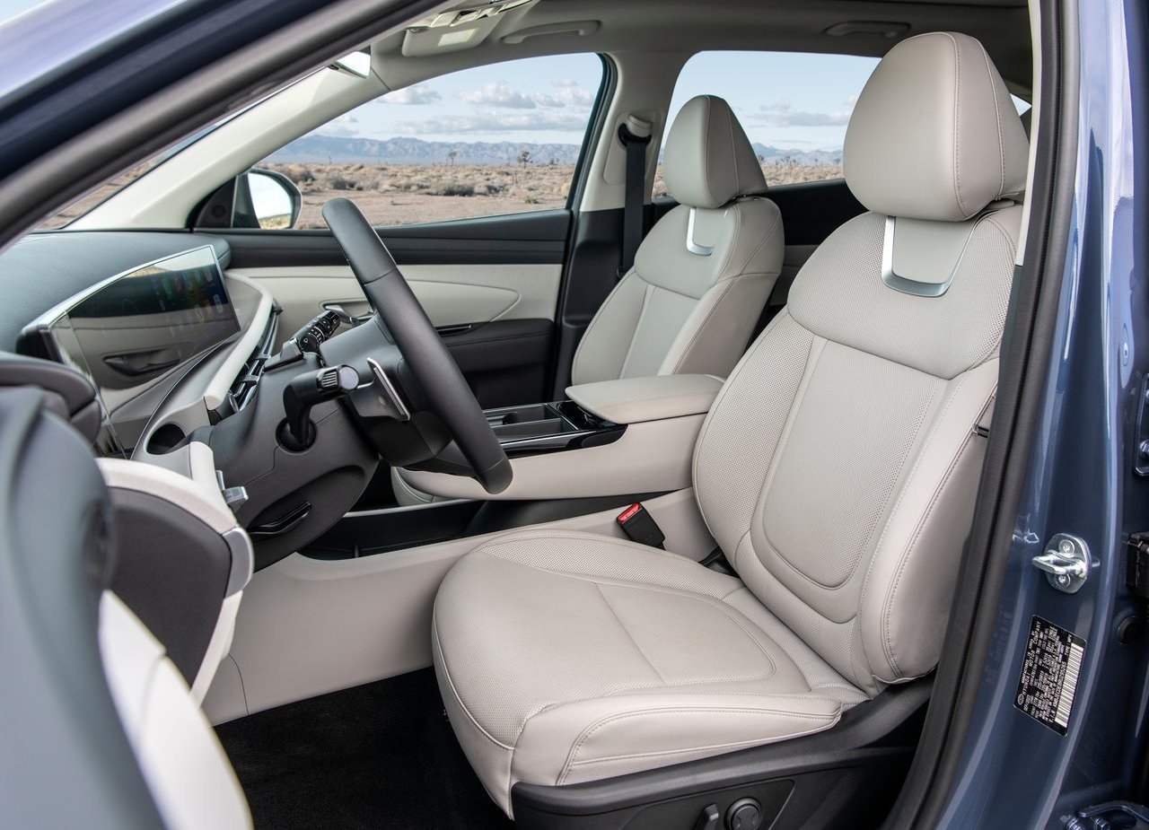 Hyundai Tucson 2025 interior