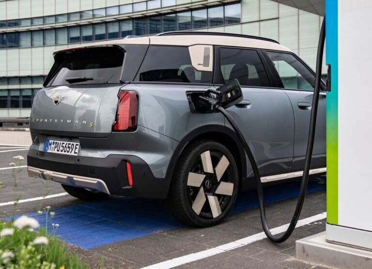 Mini-Countryman-2025