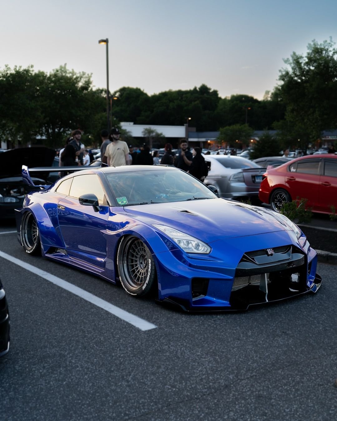 Nissan-GTr-R-35-LBWK