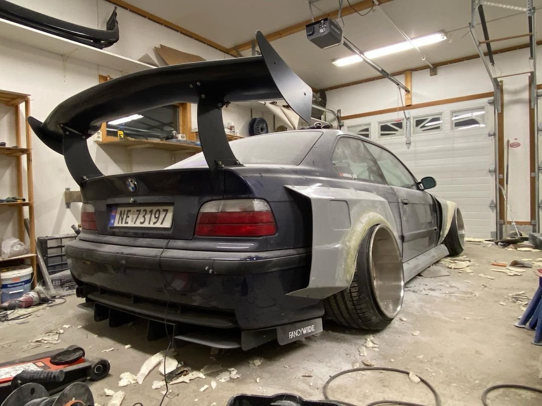 bmw-e36