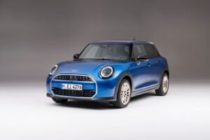 mini-cooper-s-5-door-2025