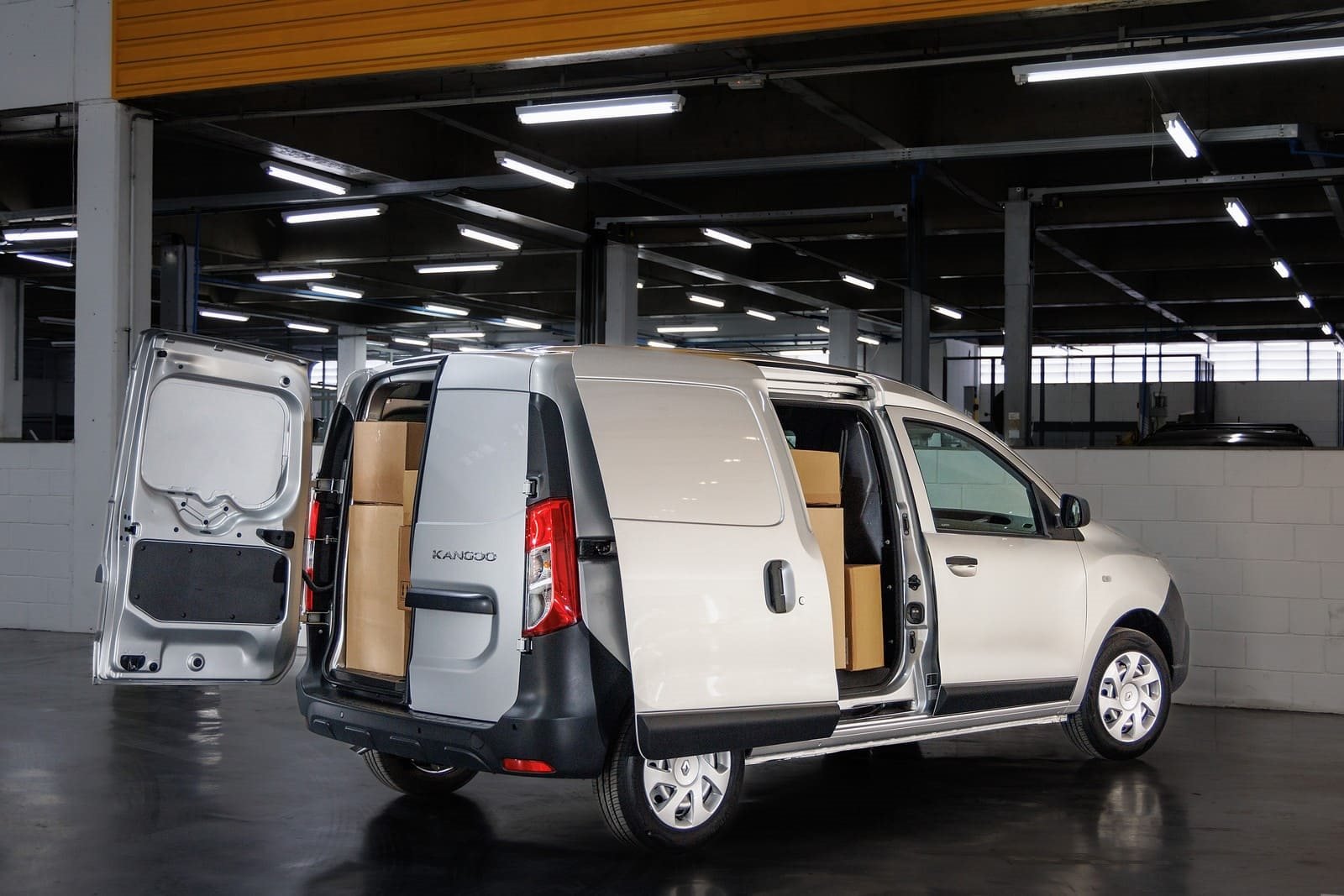 renault-kangoo-2024