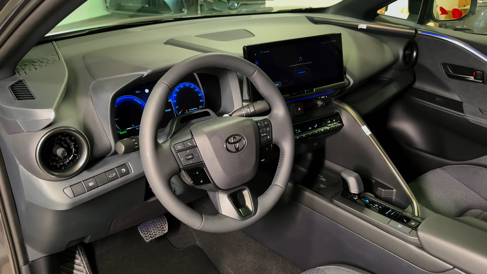 2024-Toyota-C-HR-interior