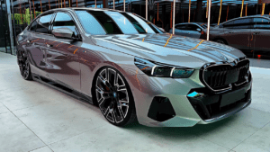 BMW-i5-2024-foto