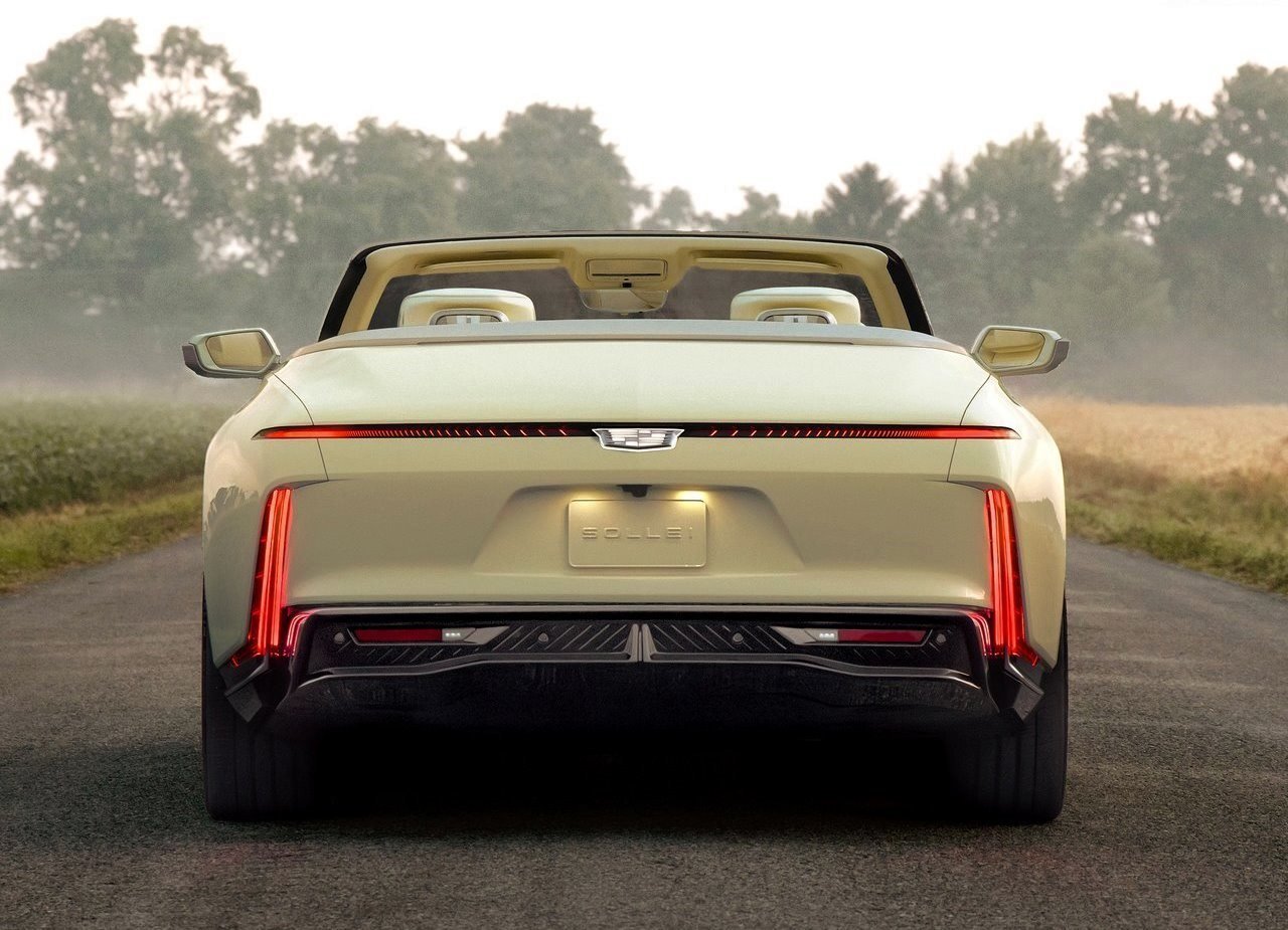 Cadillac-Sollei-Concept-2024