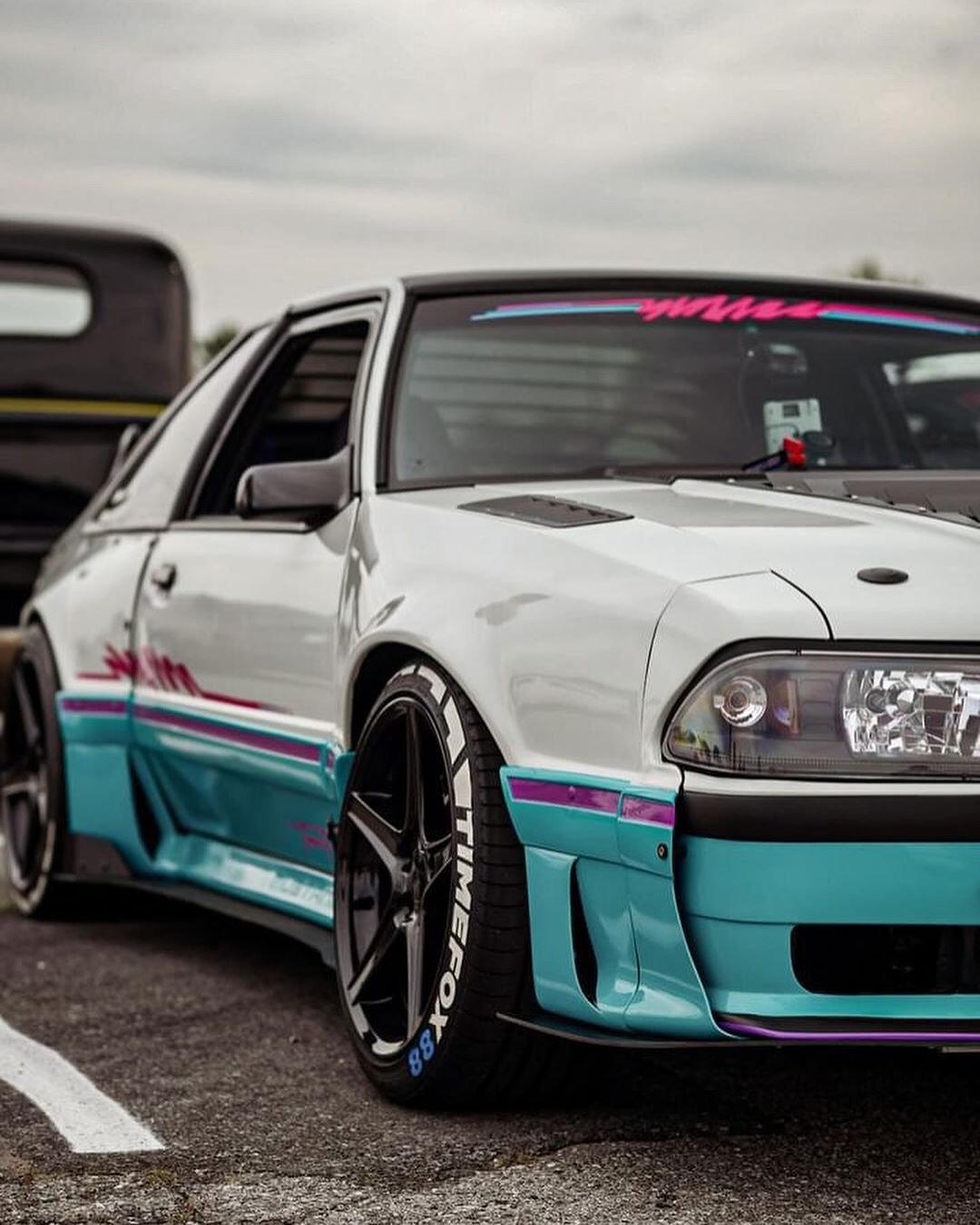Ford-Mustang-GT-Wdebody