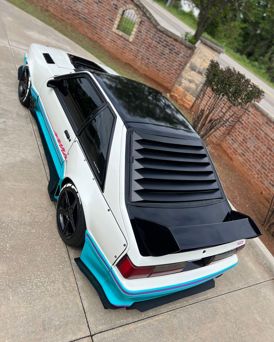Ford-Mustang-GT-Wdebody