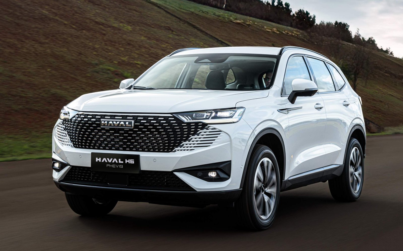 GWM-Haval-H6-PHEV19