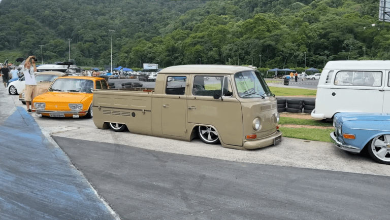 Kombi-Cabine-Dupla-1983