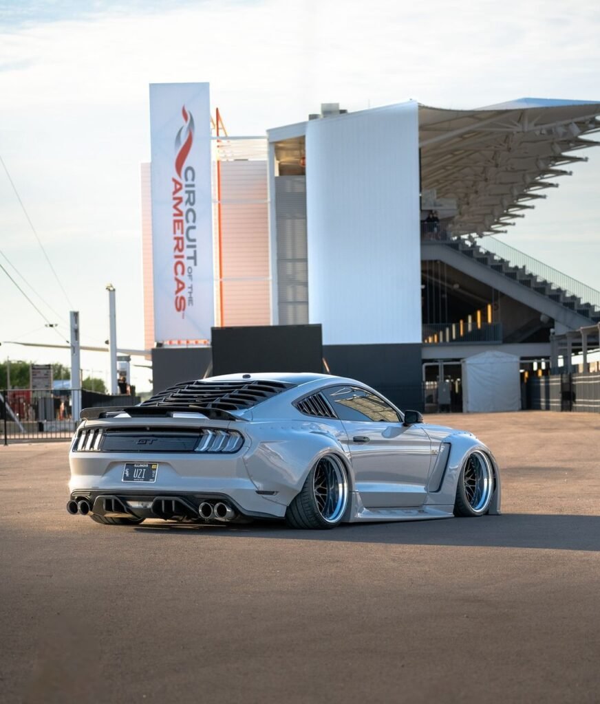 Mustang-gt-widebody