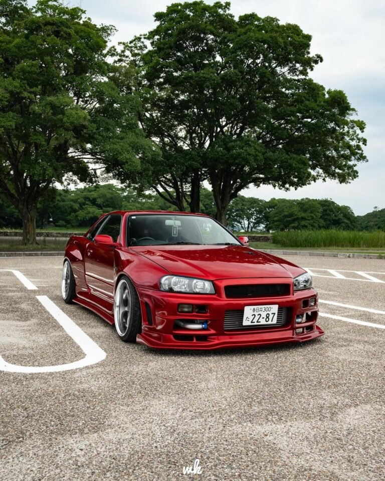 Nissan-skyline-er34