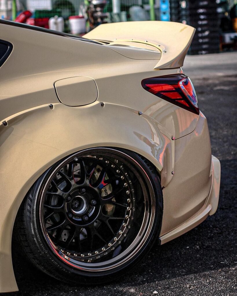 Genesis Coupe