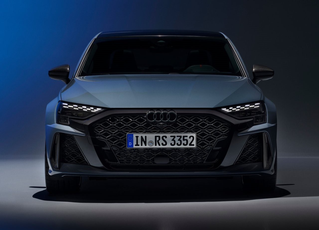 audi-rs-3-sedan-2025