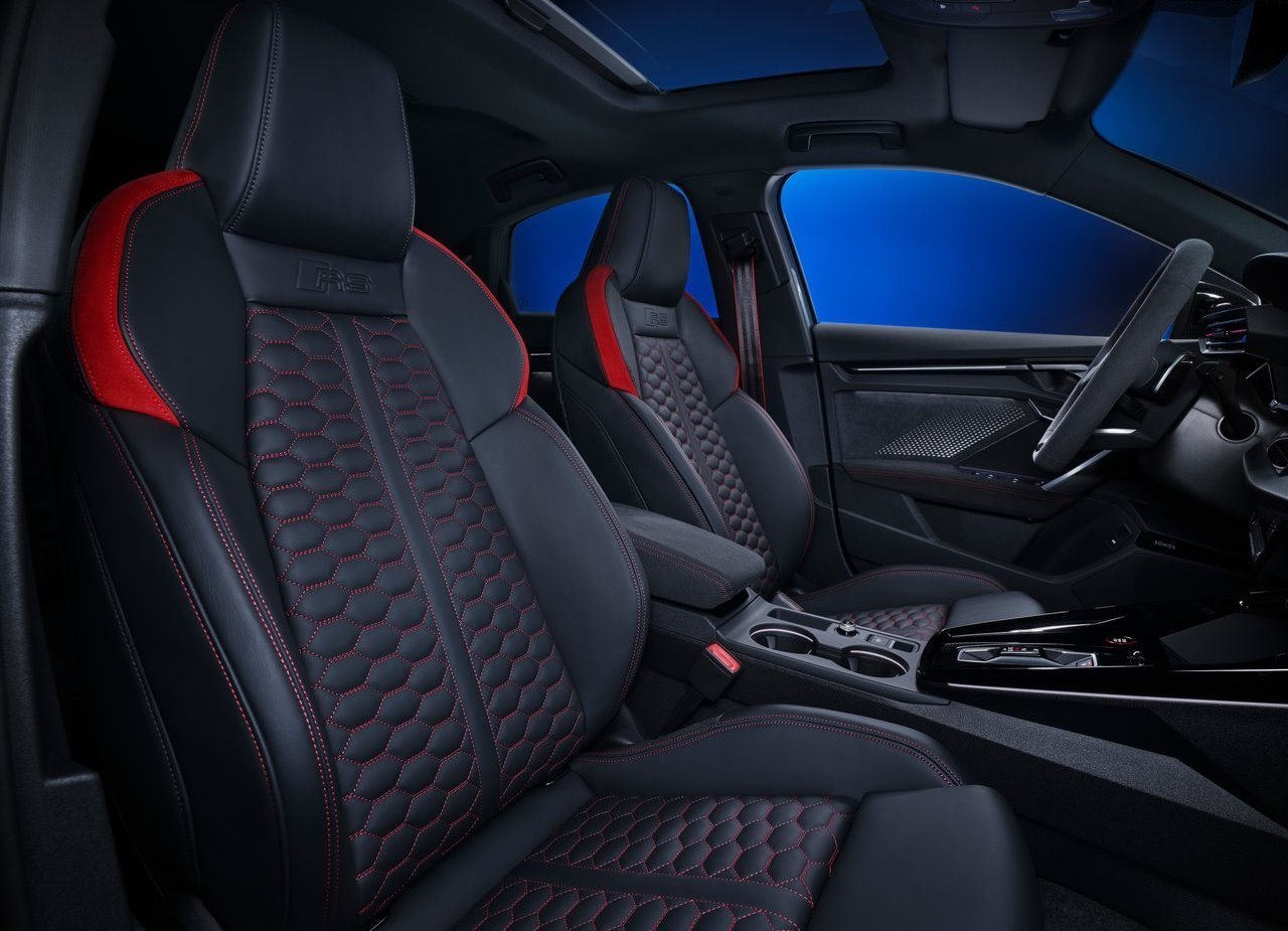 audi-rs-3-sedan-2025