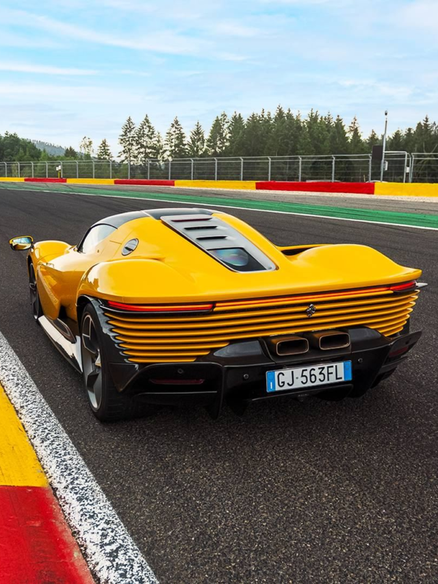 Ferrari daytona sp3 (5)