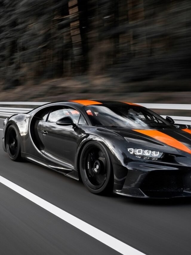 cropped-bugatti-chiron-super-sport-300-FOTOS-4.jpg