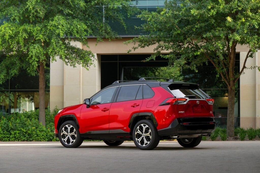 Conheça o Novo Toyota RAV4 Plug-in Hybrid 2025