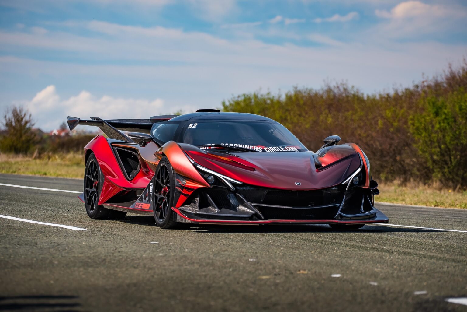 Apollo Intensa Emozione: Potência V12 e Design Radical