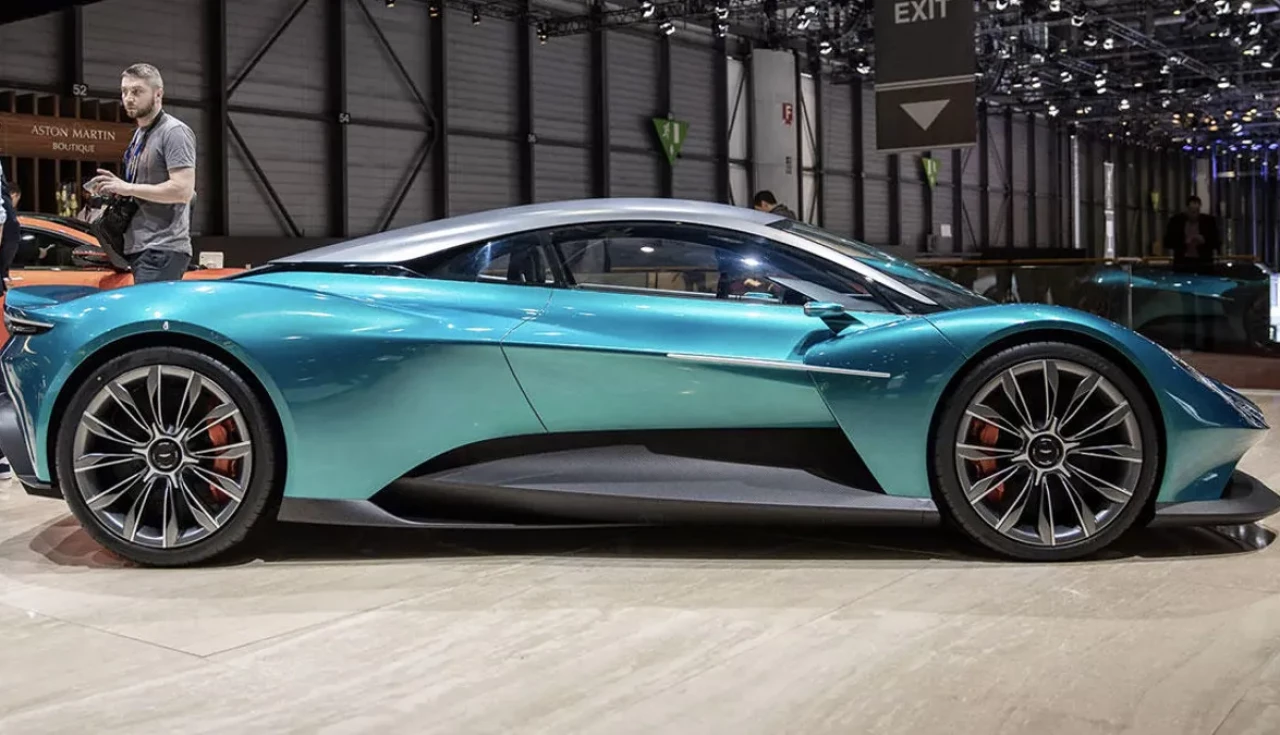 aston-martin-vanquish-vision-exterior-materiais-leve