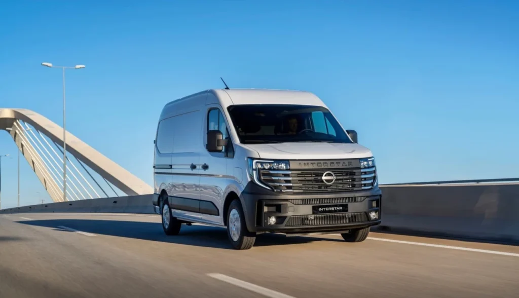 Conheça o novo Nissan Interstar 2025
