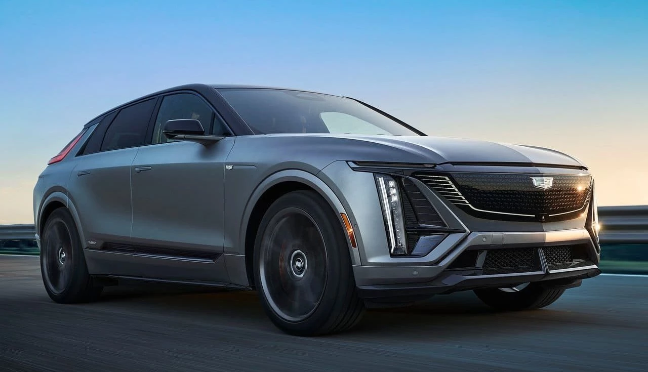 cadillac-lyriq-v-2026