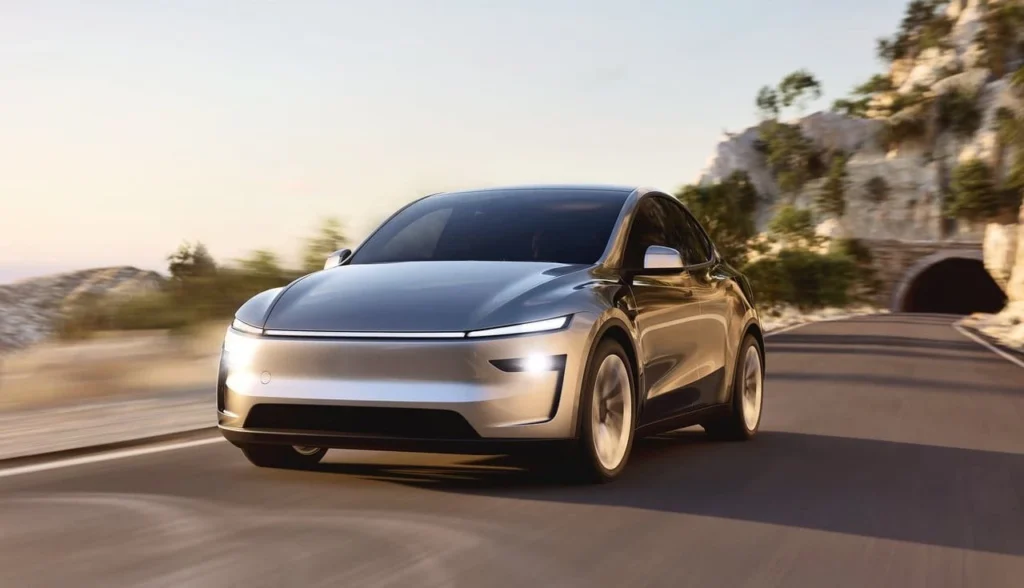 Tesla Model Y 2025
