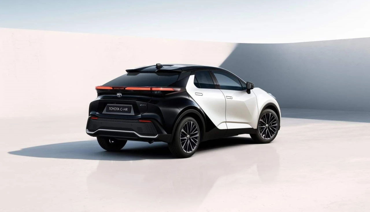 toyota-c-hr-high-hero