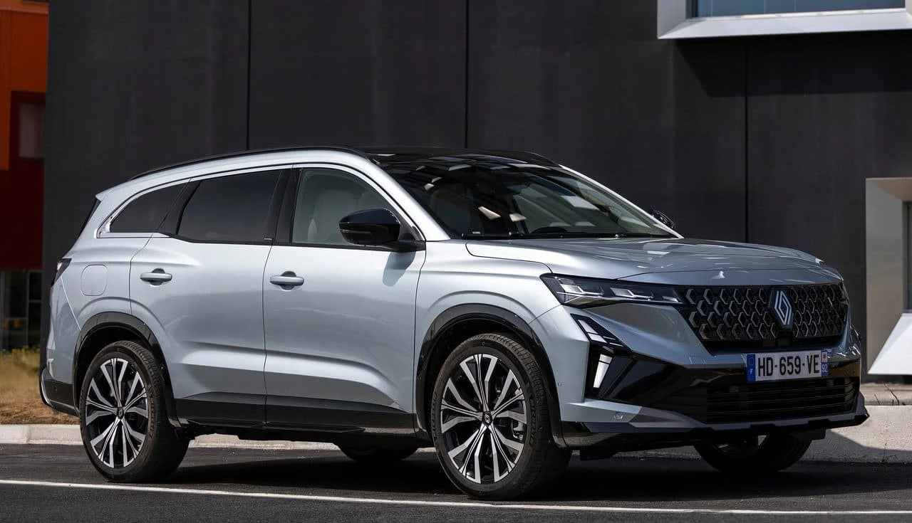 2026-renault-espace-lateral