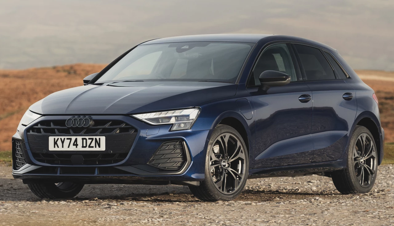 audi-a3-sportback-plug-in-hybrid-s-line-2025