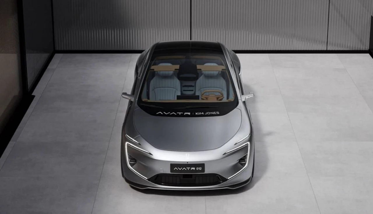 avatr-012-2025