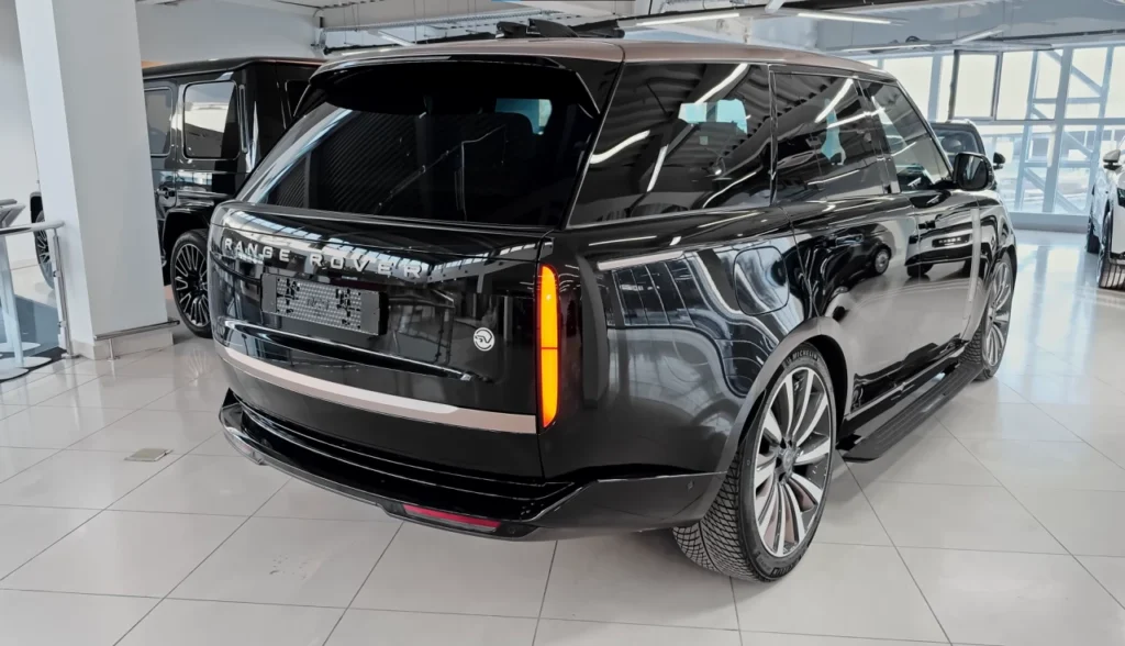 Range Rover SV 2025