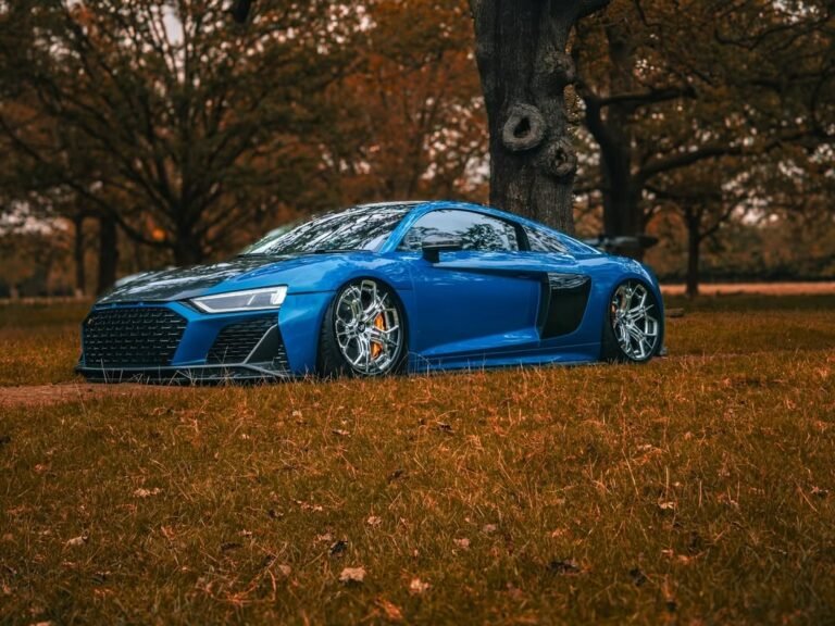 Audi R8