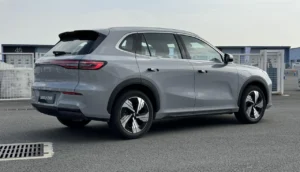 geely-ex5-2025-exterior-interior-valores-consumo