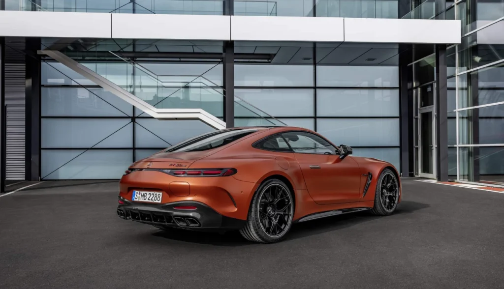 Mercedes-AMG GT 63 S E Performance 2025