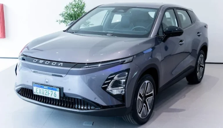 omoda-e5-eletrico-2